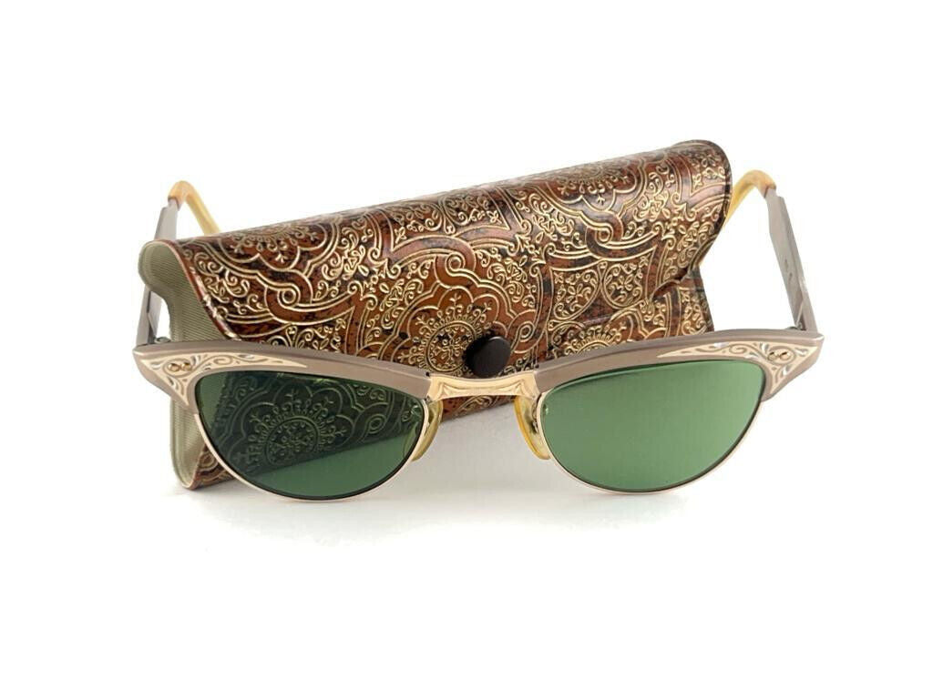 VINTAGE AMERICAN OPTICAL CAT EYE  MIDCENTURY SUNGLASSES 60'S USA MADE