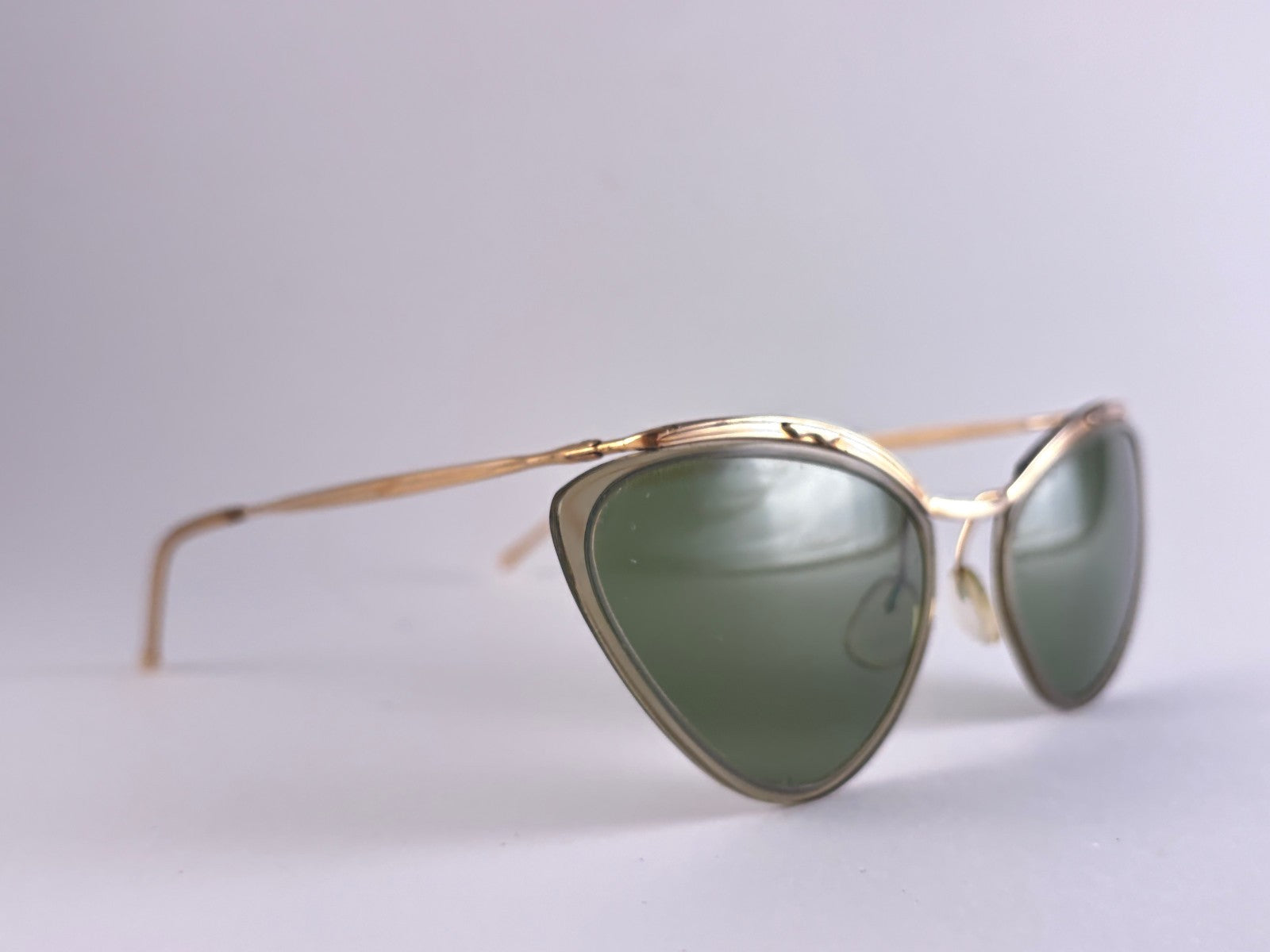 MINT VINTAGE SOL AMOR CAT EYE FRAME SUNGLASSES 1960'S FRANCE