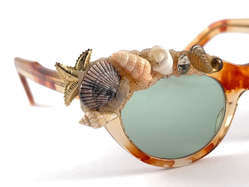 VINTAGE JEAN LONVERT FOR KEMS CAT EYE STYLE  SHELL EMBELLISHED 1980'S SUNGLASSES