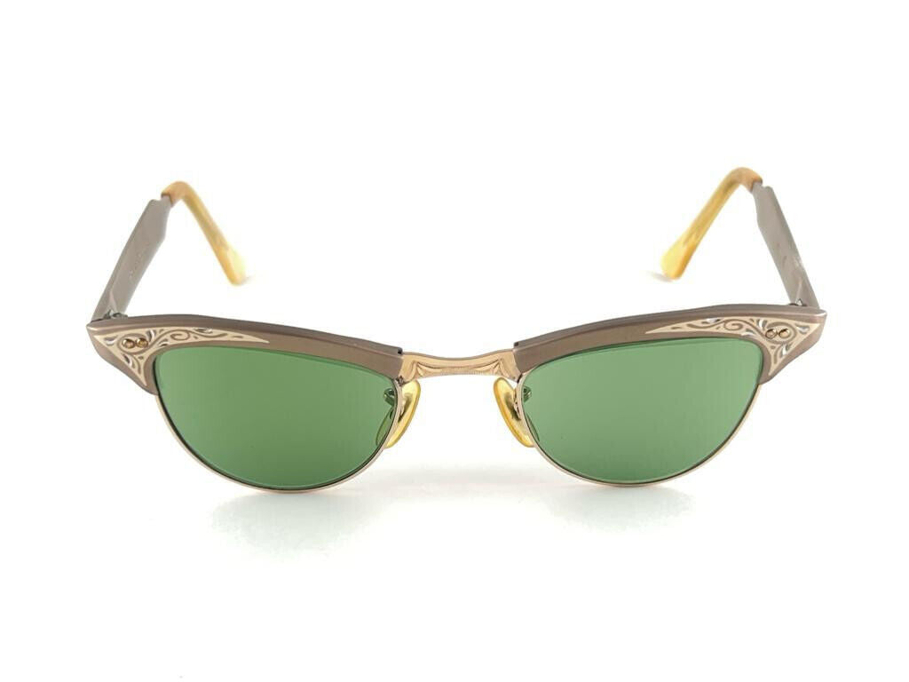 VINTAGE AMERICAN OPTICAL CAT EYE  MIDCENTURY SUNGLASSES 60'S USA MADE