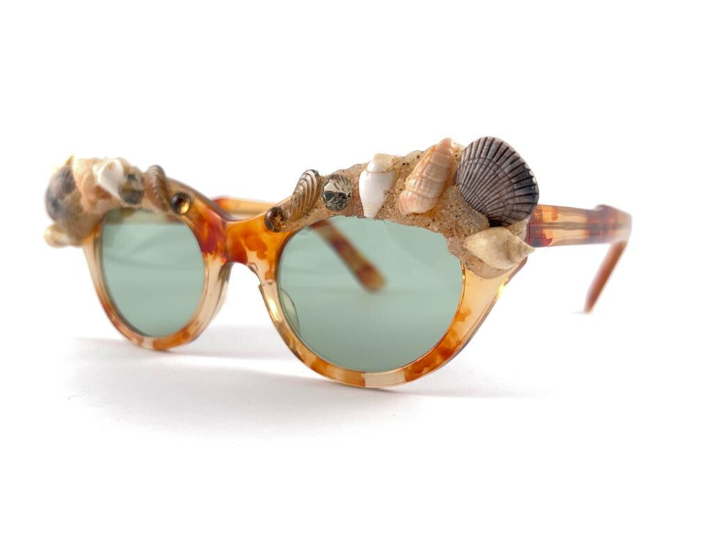 VINTAGE JEAN LONVERT FOR KEMS CAT EYE STYLE  SHELL EMBELLISHED 1980'S SUNGLASSES