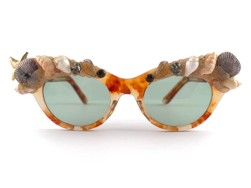 VINTAGE JEAN LONVERT FOR KEMS CAT EYE STYLE  SHELL EMBELLISHED 1980'S SUNGLASSES