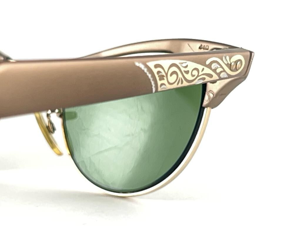 VINTAGE AMERICAN OPTICAL CAT EYE  MIDCENTURY SUNGLASSES 60'S USA MADE