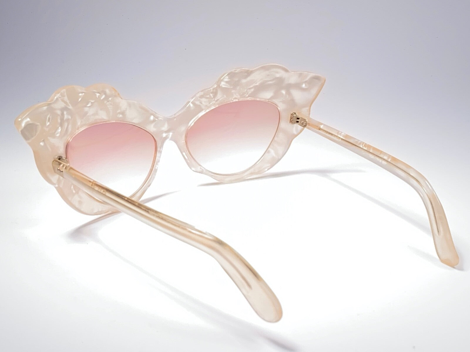 VINTAGE ALAIN MIKLI AM14 MOTHER OF PEARL CAT EYE OVERSIZED 1988 SUNGLASSES