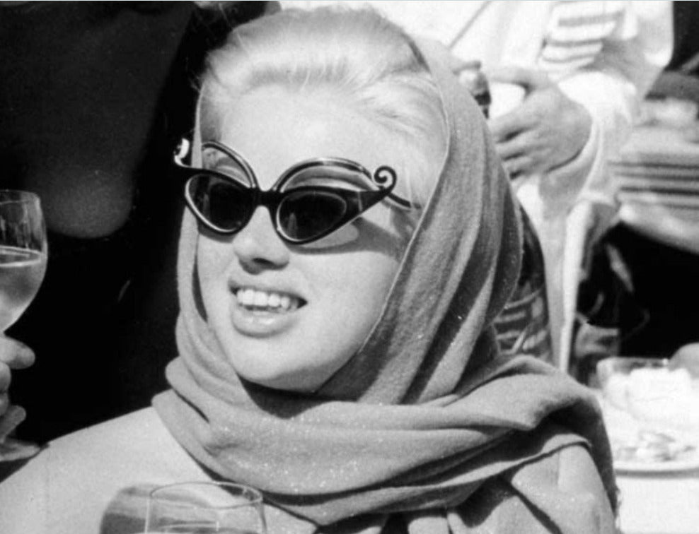VINTAGE ICONIC  OLIVER GOLDSMITH " THE MARTIAN " HANDMADE 1959 SUNGLASSES