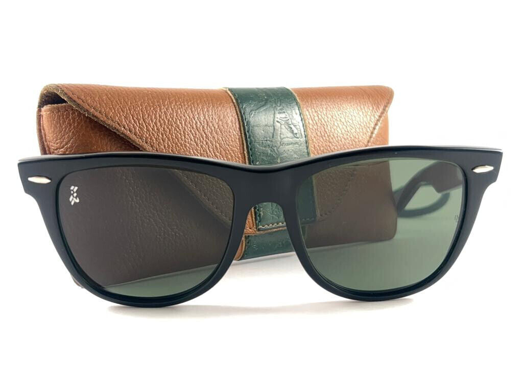MINT VINTAGE RAY BAN WAYFARER II ROLAND GARROS  BAUSCH & LOMB   BL US SUNGLASSES