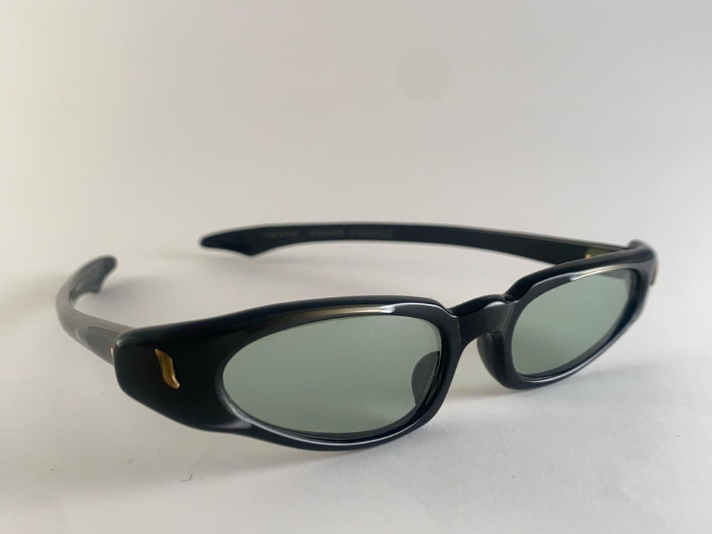 VINTAGE SWANK 1960'S CAT EYE BLACK SUNGLASSES MADE IN FRANCE