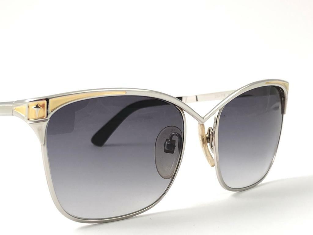 NEW VINTAGE THIERRY MUGLER GOLD CAT EYE 1980'S SUNGLASSES