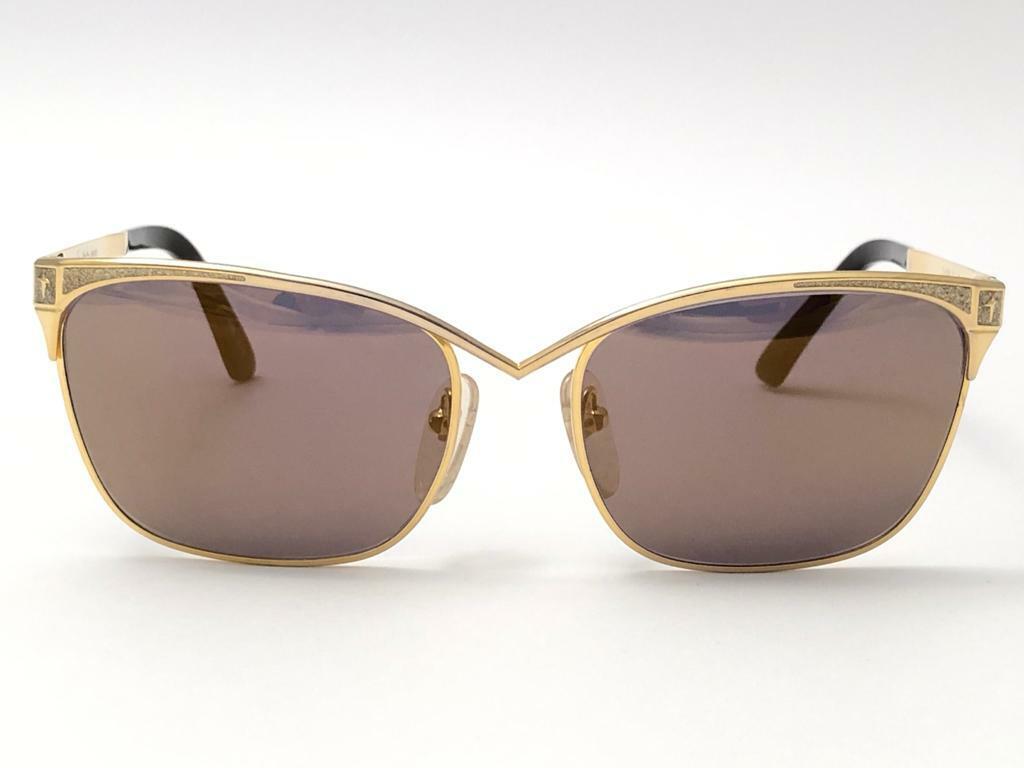 NEW VINTAGE THIERRY MUGLER GOLD CAT EYE BROWN LENSES 1980'S SUNGLASSES