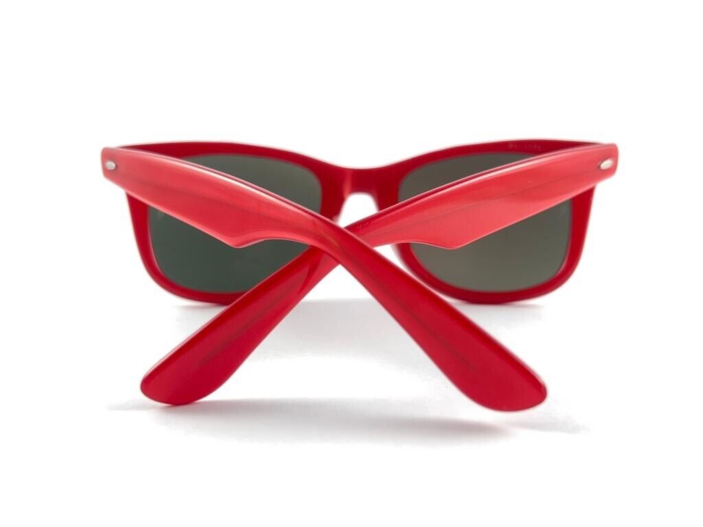 VINTAGE RAY BAN WAYFARER ORIGINAL RED CANDY MEDIUM MIRRORED LENSES B&L USA