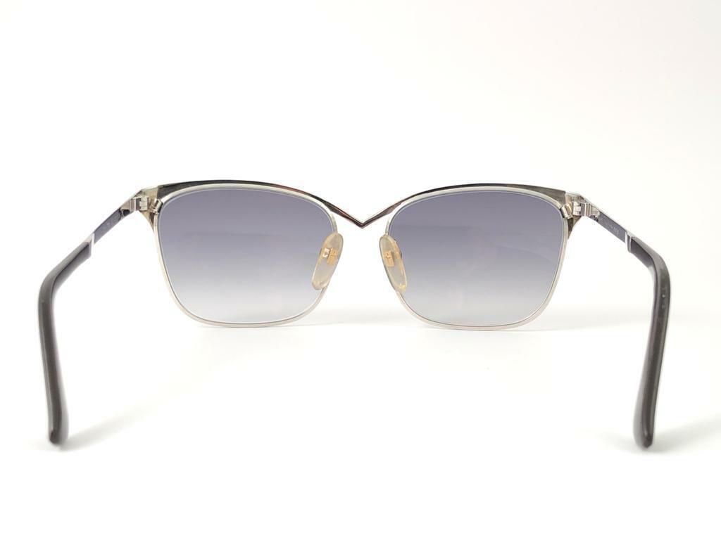 NEW VINTAGE THIERRY MUGLER GOLD CAT EYE 1980'S SUNGLASSES