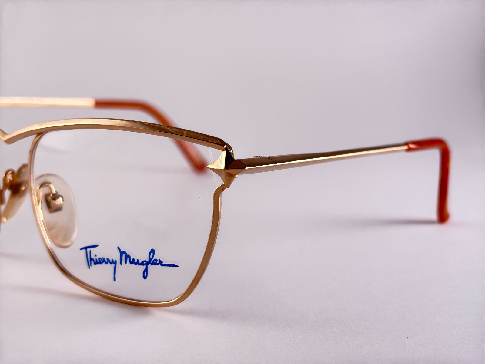 NEW VINTAGE THIERRY MUGLER CAT EYE 25813 GOLD 1980'S  SUNGLASSES