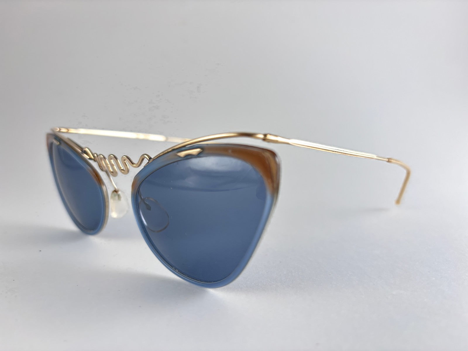 MINT VINTAGE SOL AMOR CAT EYE SERPENT FRAME SUNGLASSES 1960'S FRANCE